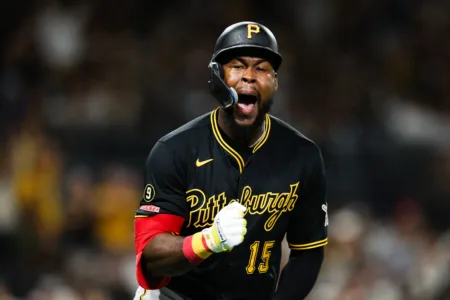 Oneil Cruz homers for Pirates late to beat Padres, 1-0